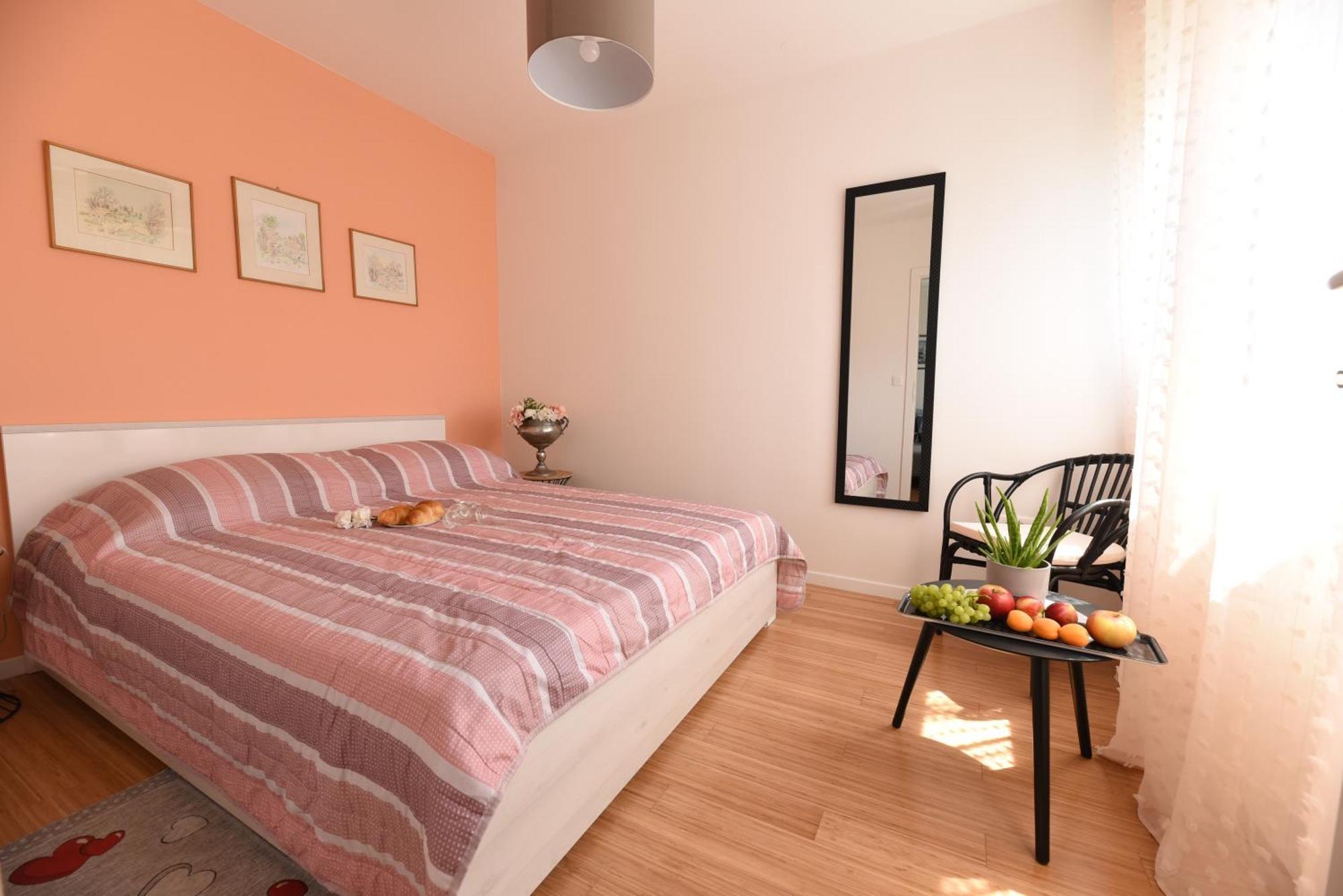 זאגרב Mary'S Apartment - With Free Parking מראה חיצוני תמונה