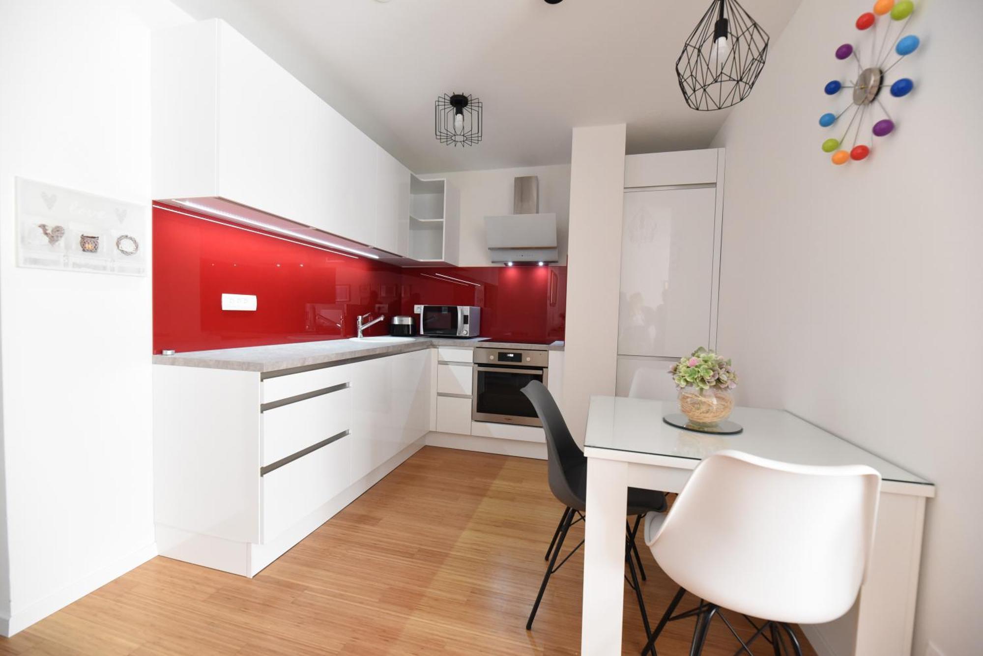 זאגרב Mary'S Apartment - With Free Parking מראה חיצוני תמונה