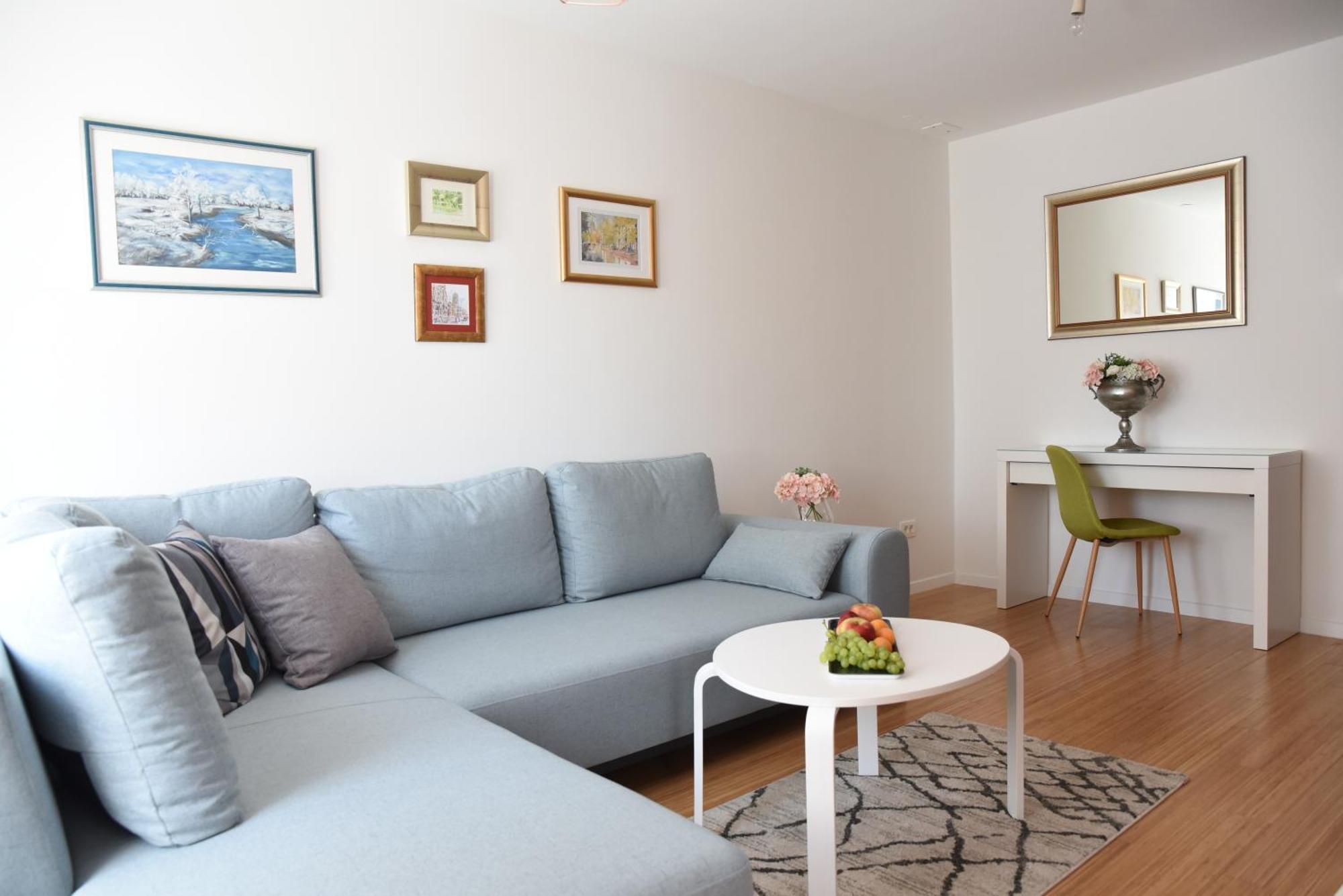 זאגרב Mary'S Apartment - With Free Parking מראה חיצוני תמונה