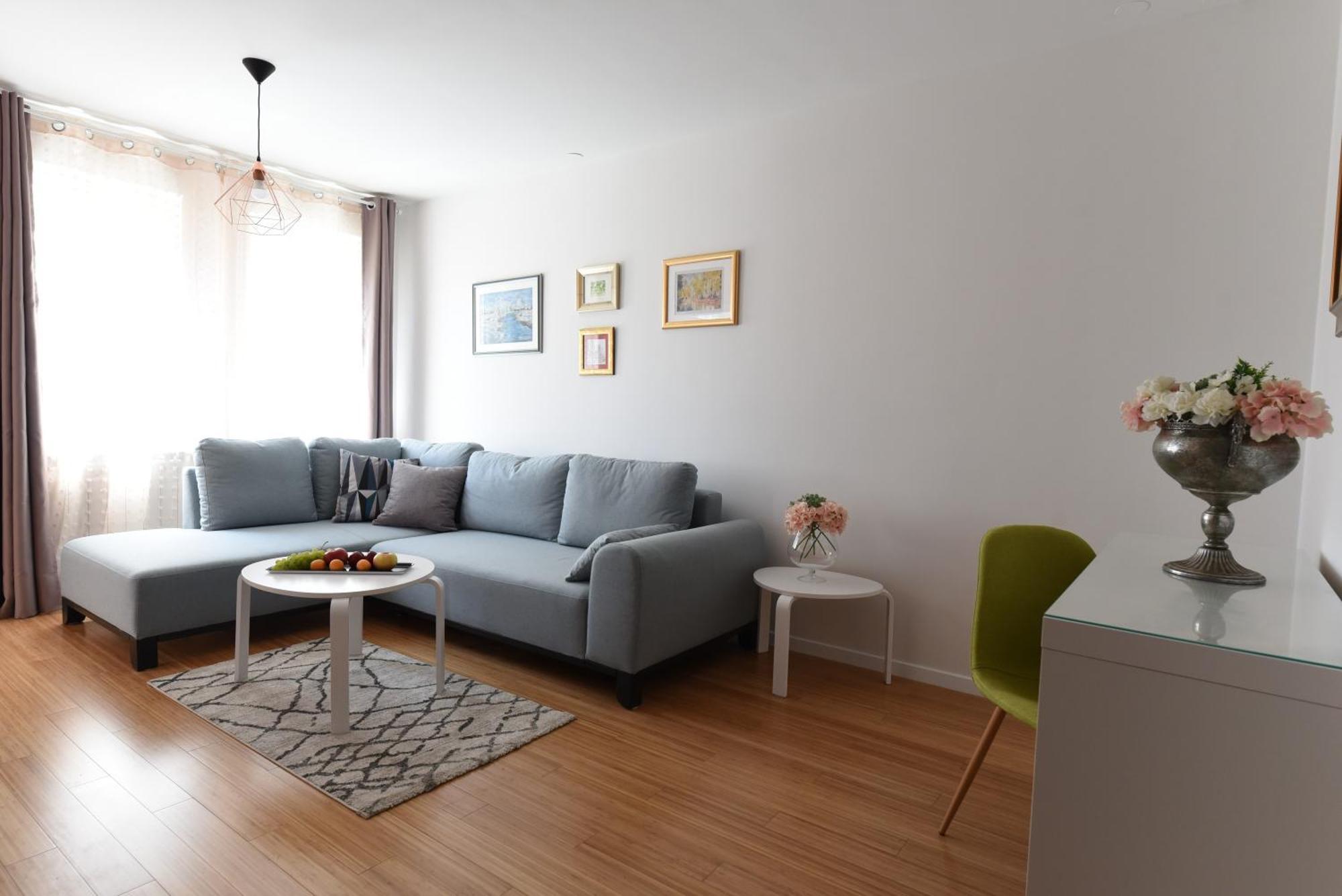 זאגרב Mary'S Apartment - With Free Parking מראה חיצוני תמונה